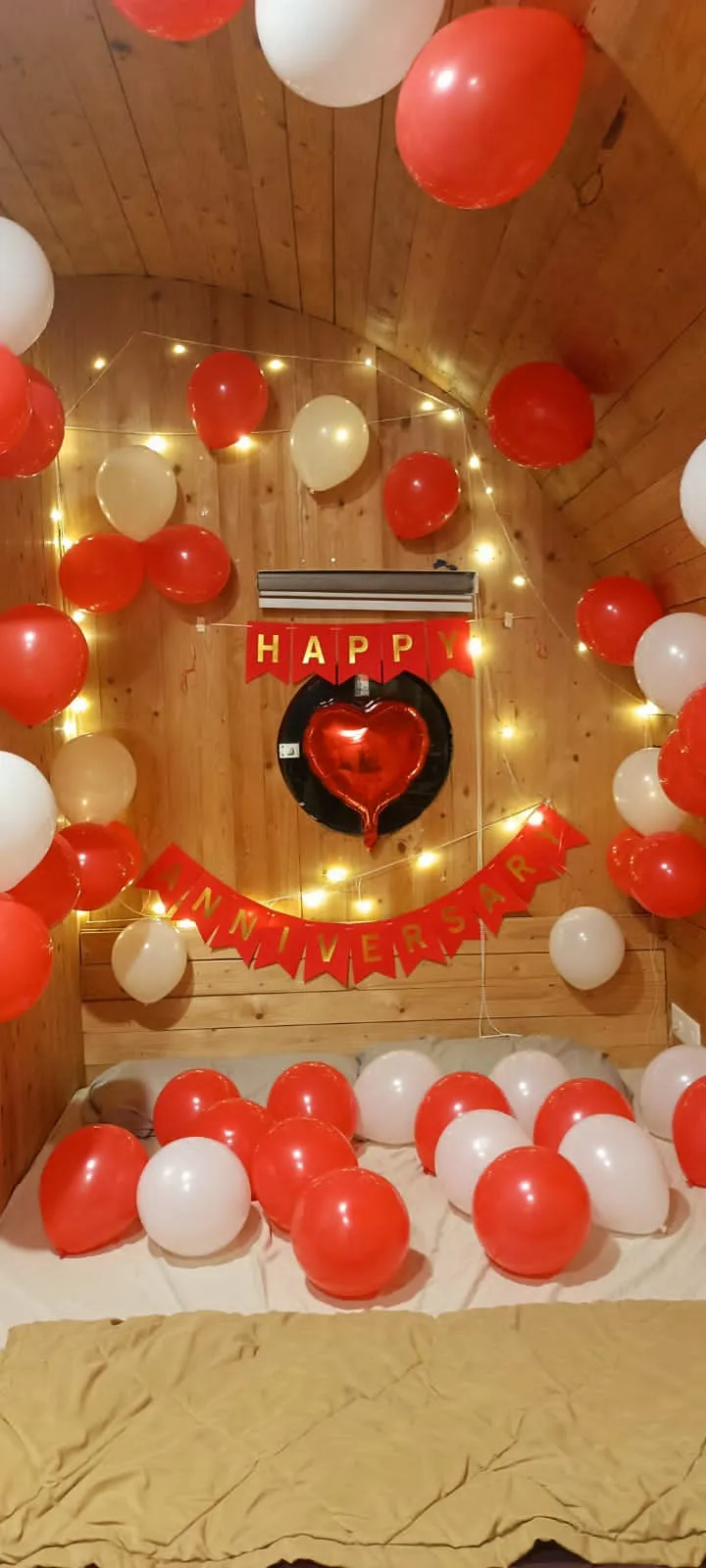 AC Pod with Outdoor Jacuzzi - Image 6