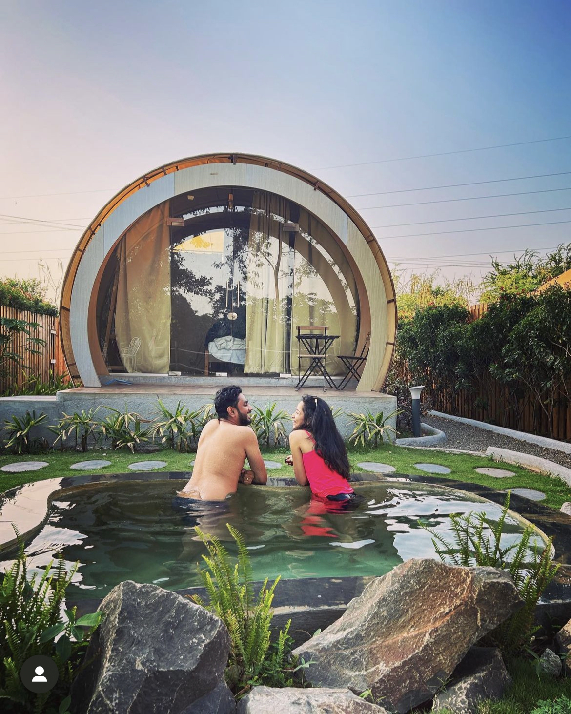 Cocoon AC Tent with Mini Pool - Image 1