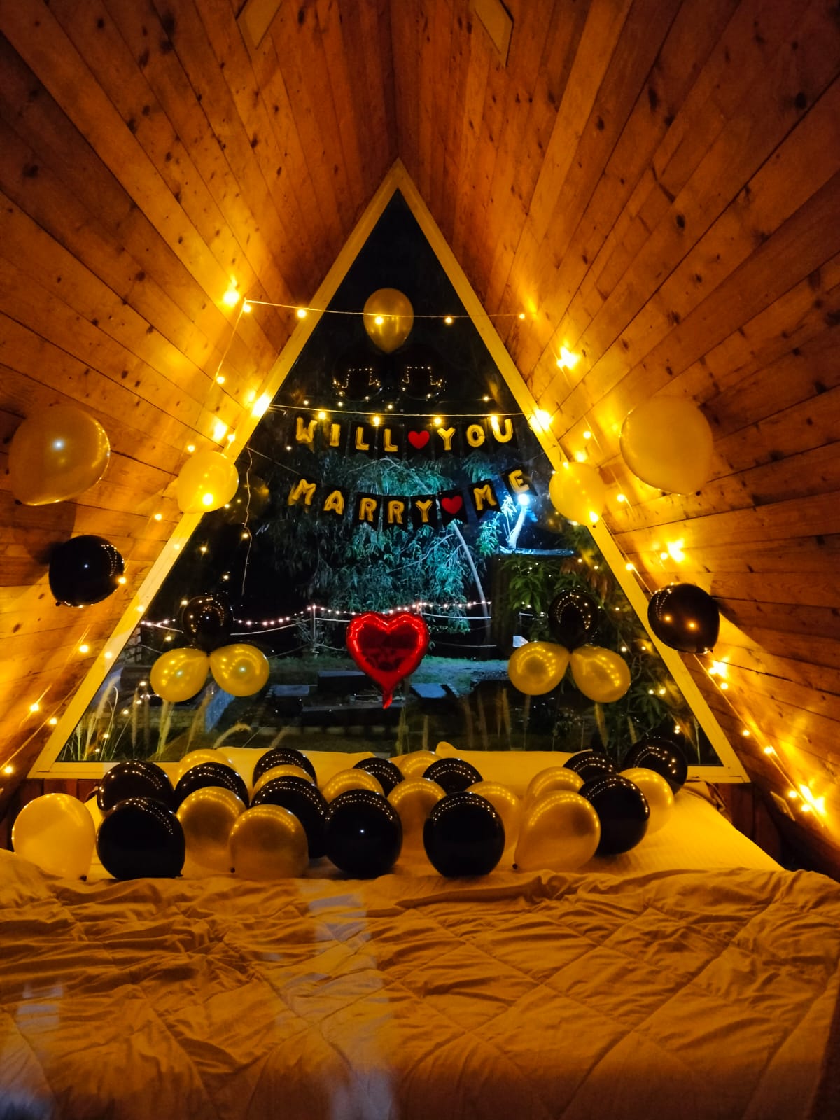 Triangle AC Cabin with Mini Pool - Image 7