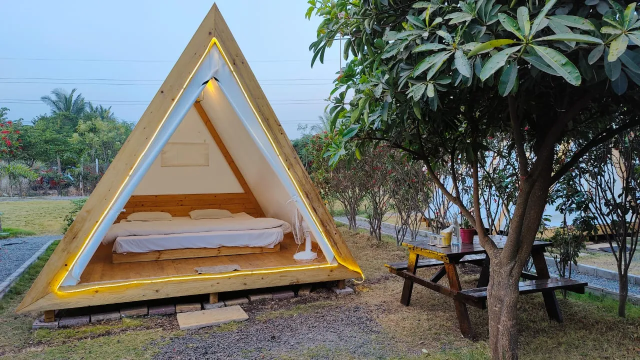 Triangle Tent - Image 1